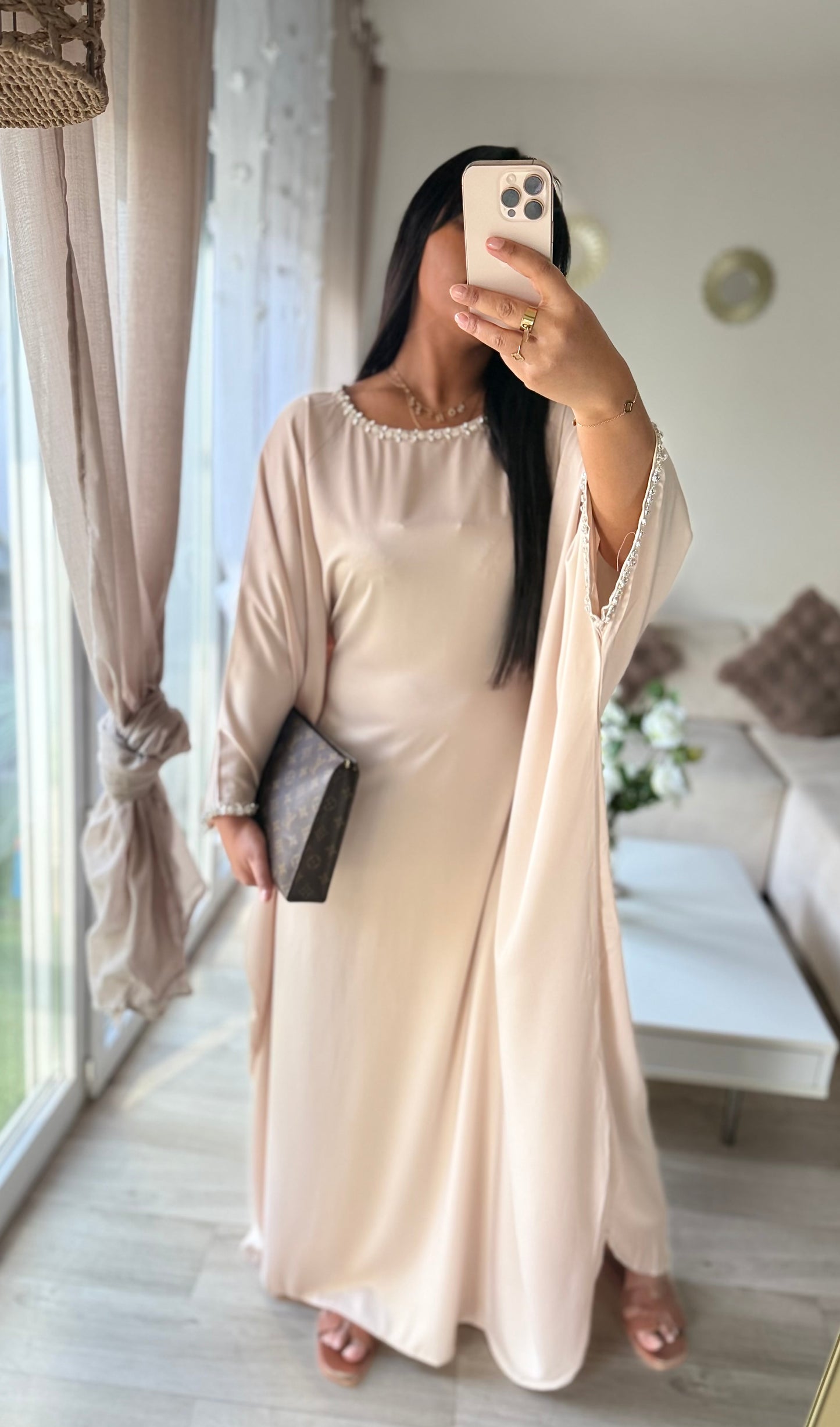 Abayas perles