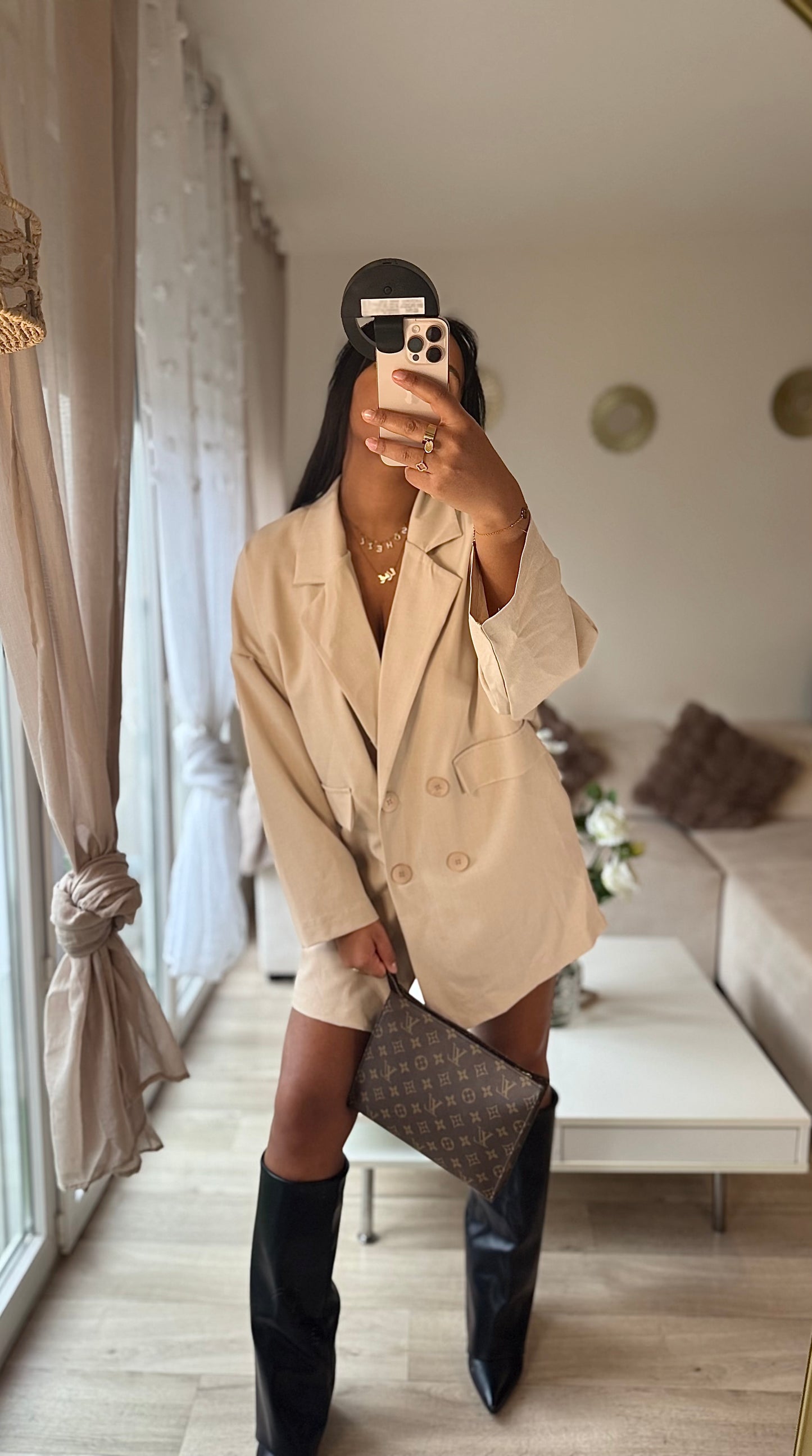 Blazer Aliyah